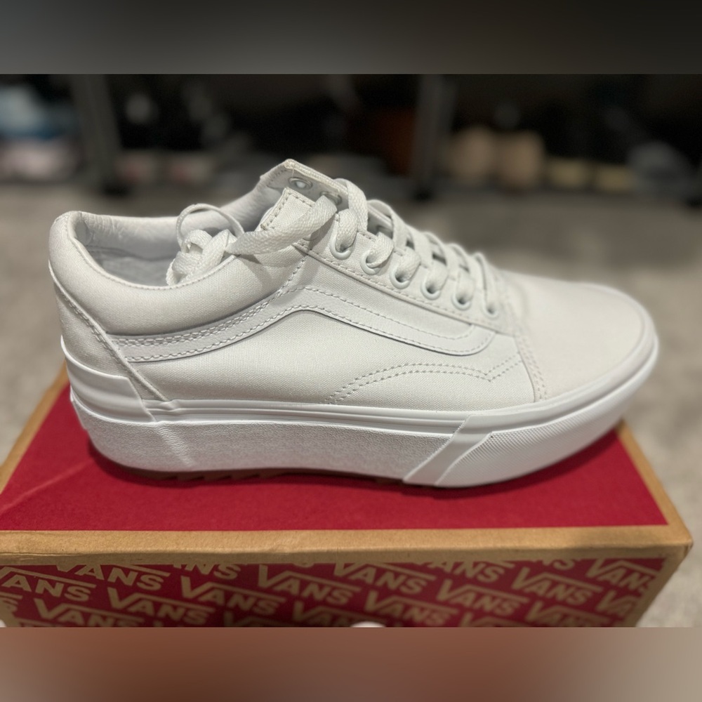 Vans Old Skool Stackform Shoe, size 9 women/7.5 men
